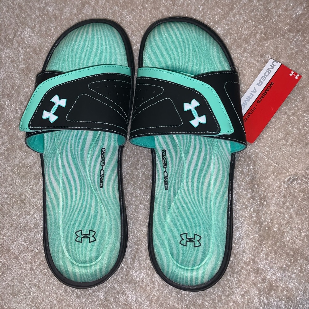 NEW under armor slides
